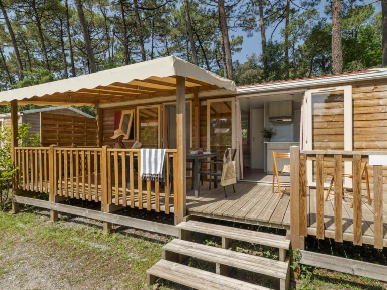 mobil-home cosy terrasse