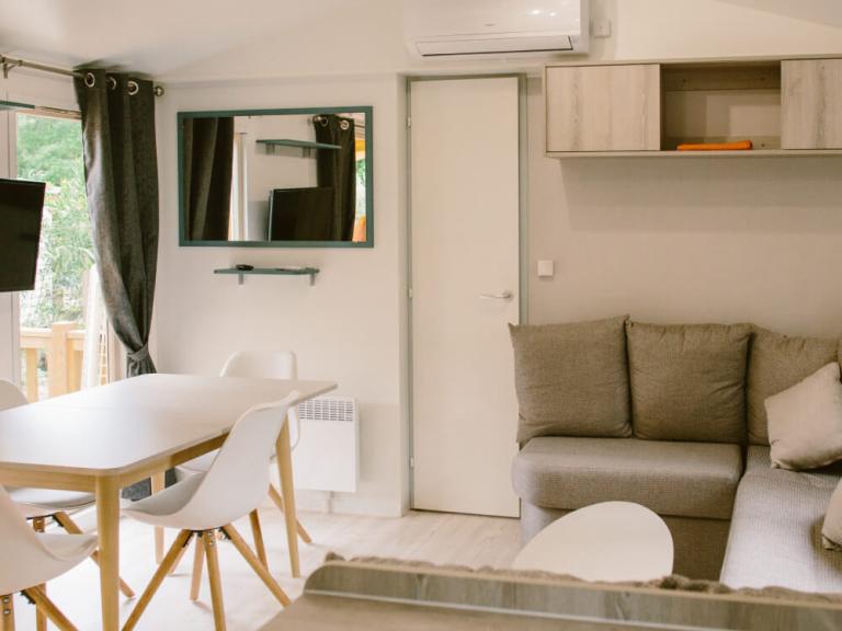 cottage premium salon